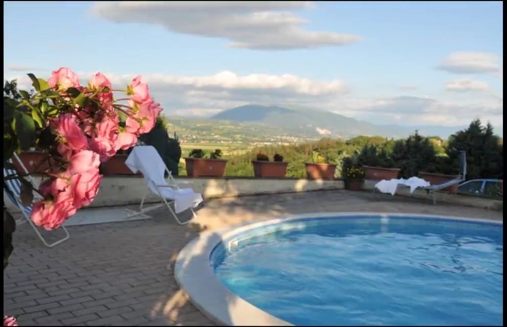Agriturismo La Ginestrella Civitella D'Arna Exterior photo